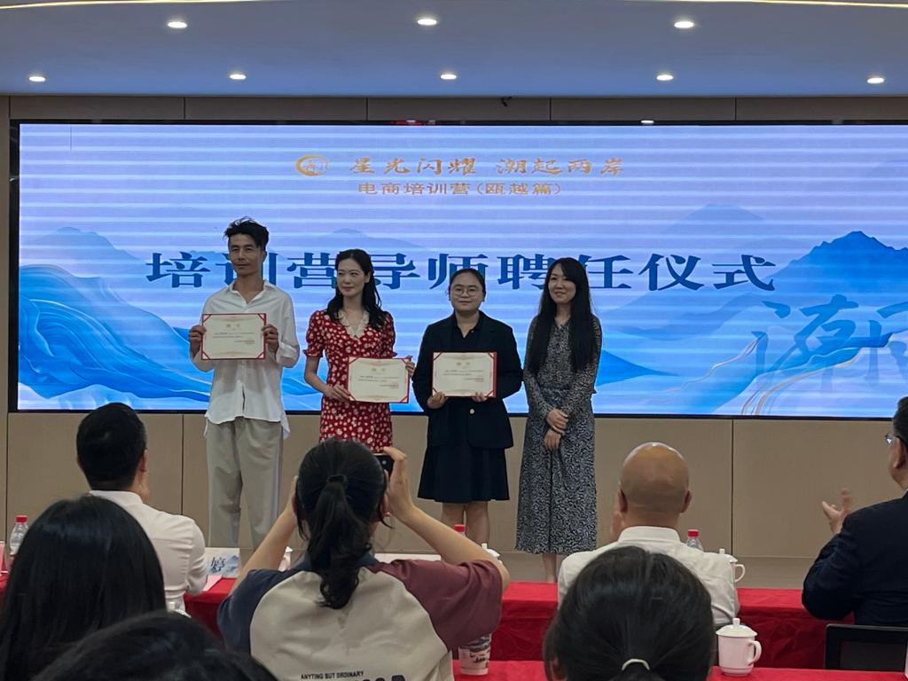 0f9522e1b9b87d3ef4f5603fe966399